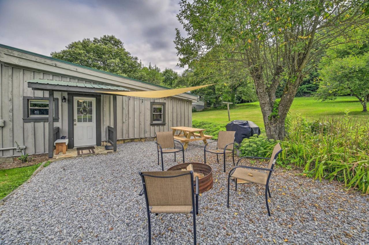 Damascus Cottage With Fire Pit - 1 Mi To Trails Εξωτερικό φωτογραφία