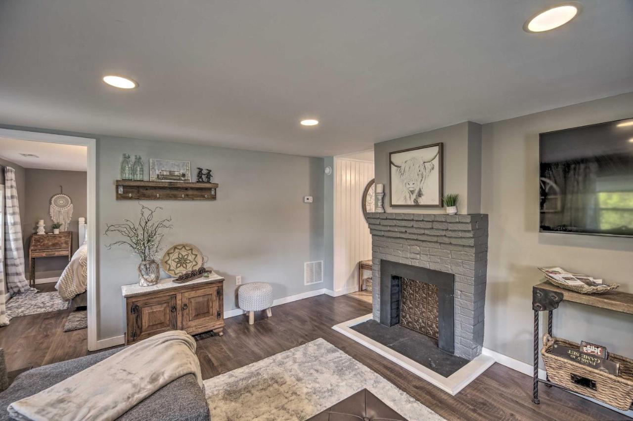 Damascus Cottage With Fire Pit - 1 Mi To Trails Εξωτερικό φωτογραφία