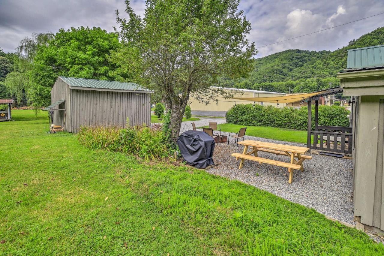 Damascus Cottage With Fire Pit - 1 Mi To Trails Εξωτερικό φωτογραφία