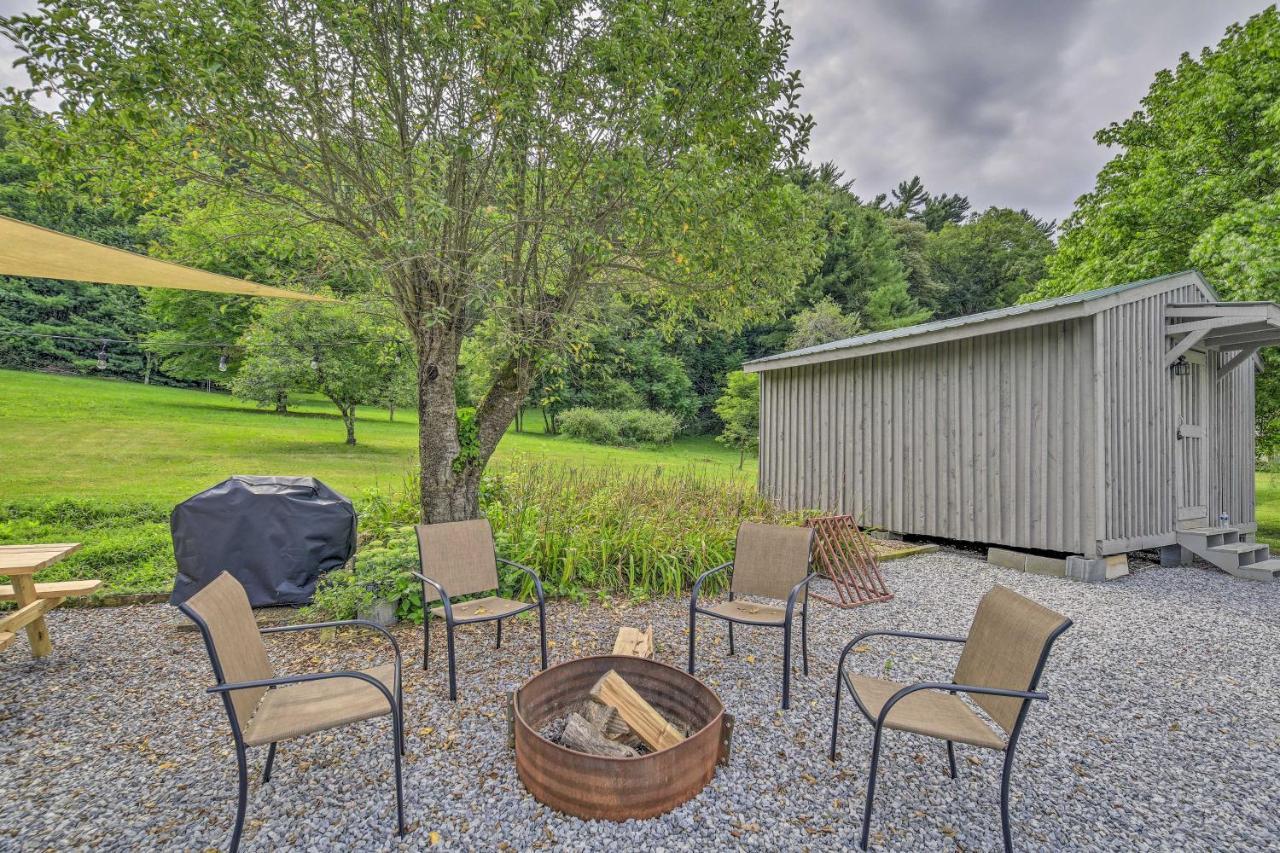 Damascus Cottage With Fire Pit - 1 Mi To Trails Εξωτερικό φωτογραφία